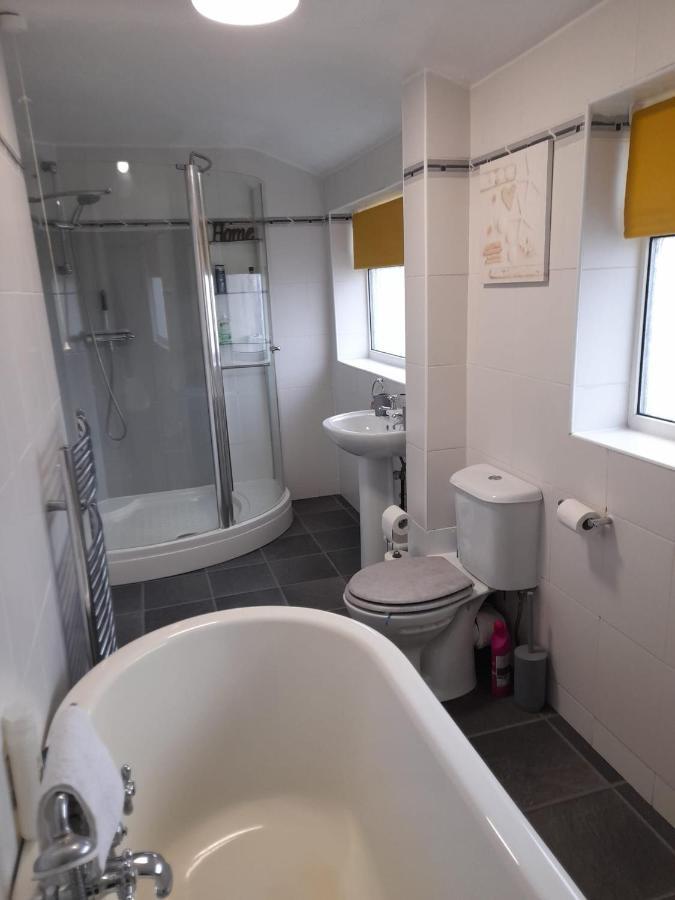 Quiet 3 Bed Close To The A1 Newton Aycliffe Exterior photo