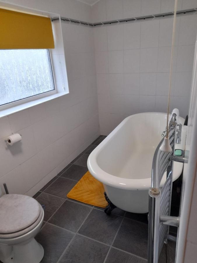Quiet 3 Bed Close To The A1 Newton Aycliffe Exterior photo